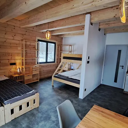 Wellness Roubenka Holčí Ferienhaus *